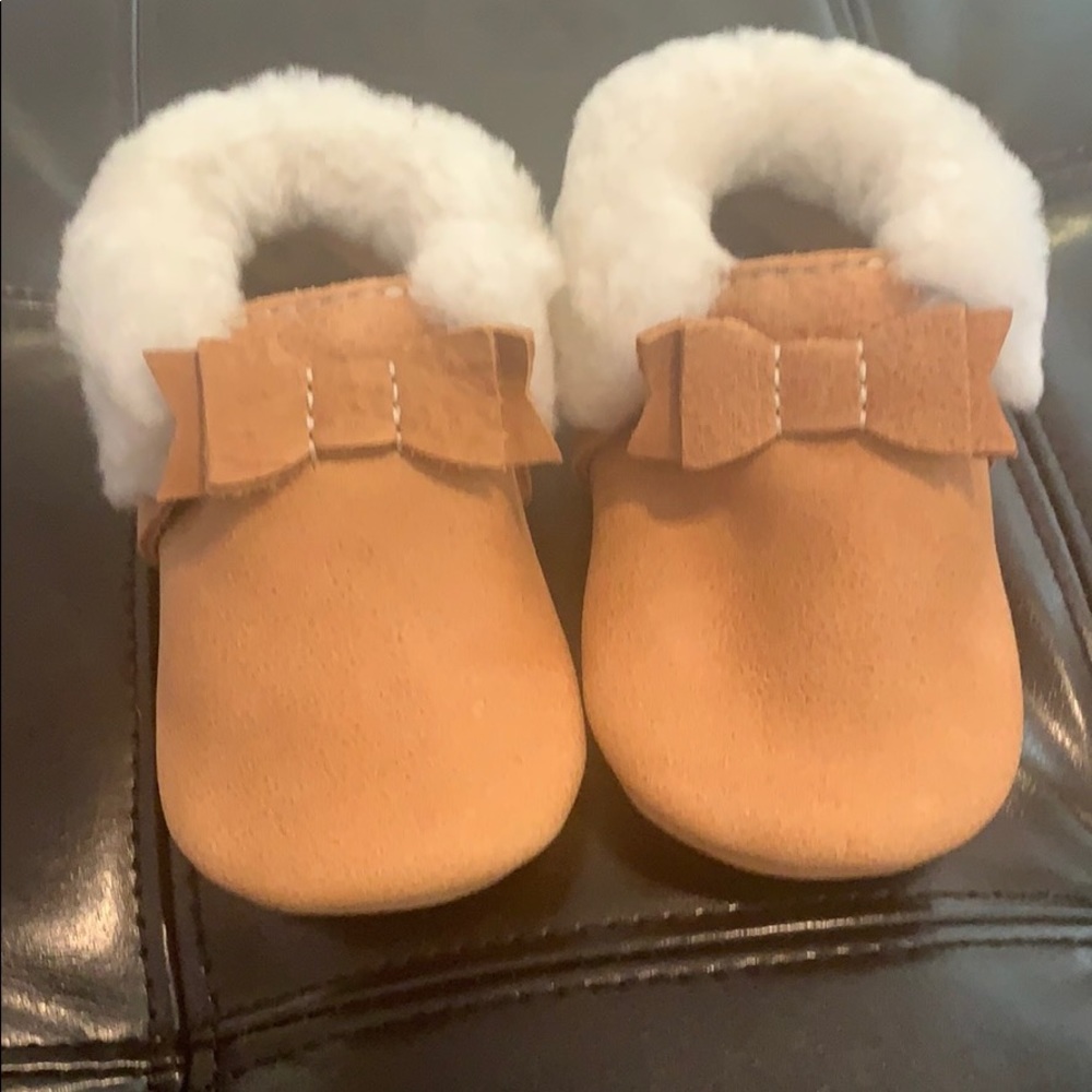Brand new shearling freshly picked shoes